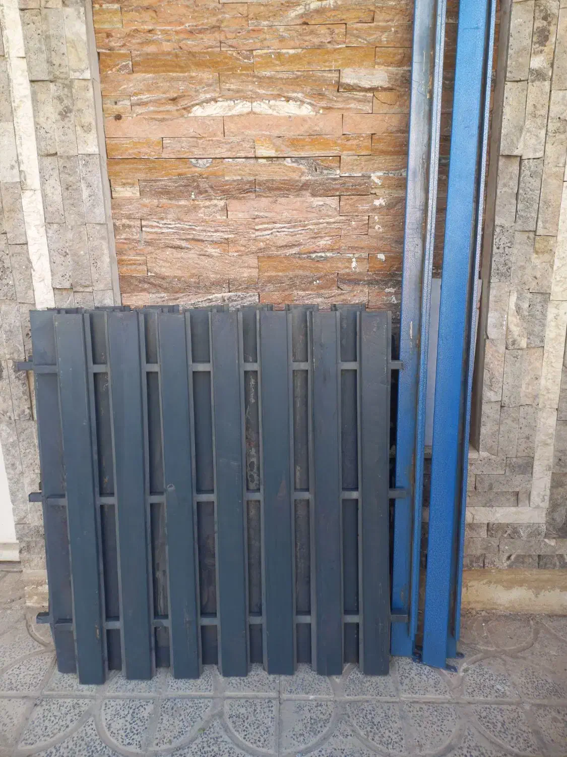 تخت خواب فلزی نو نو|تخت و سرویس خواب|شاهینشهر, خانه کارگر|دیوار