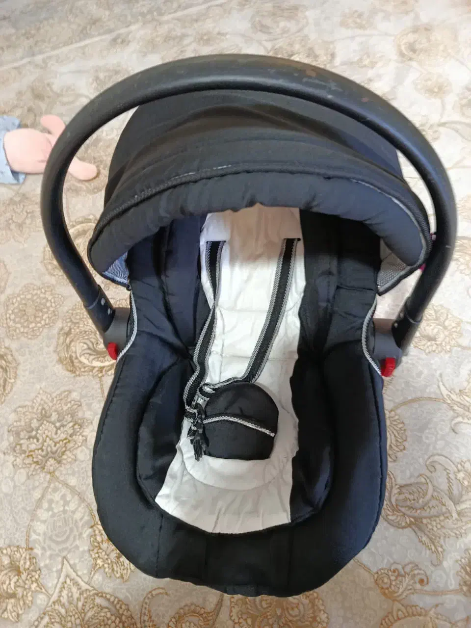 کریر کودک کاملا سالم|کالسکه و لوازم جانبی|قائم‌شهر, |دیوار