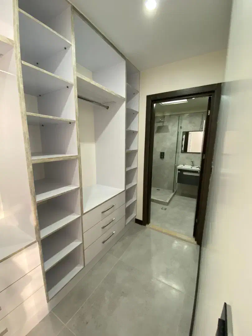 ۱۲۰ متر پاسداران