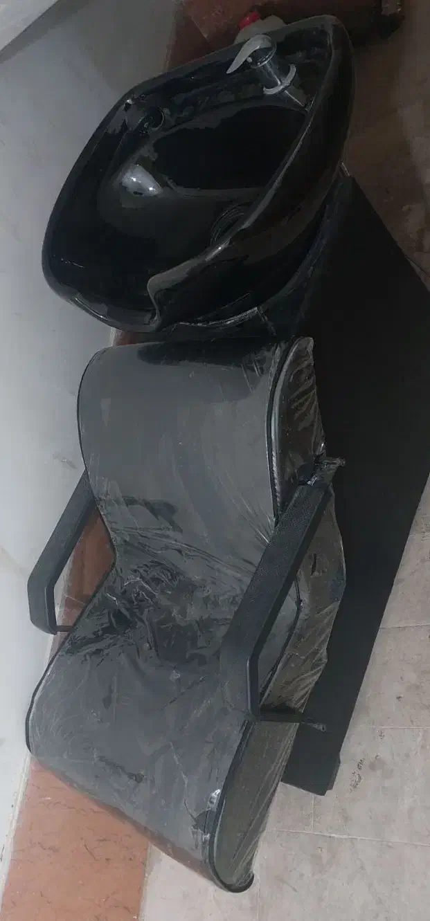 سرشور|آرایشگاه و سالنهای زیبایی|هشتگرد, ینگی امام|دیوار