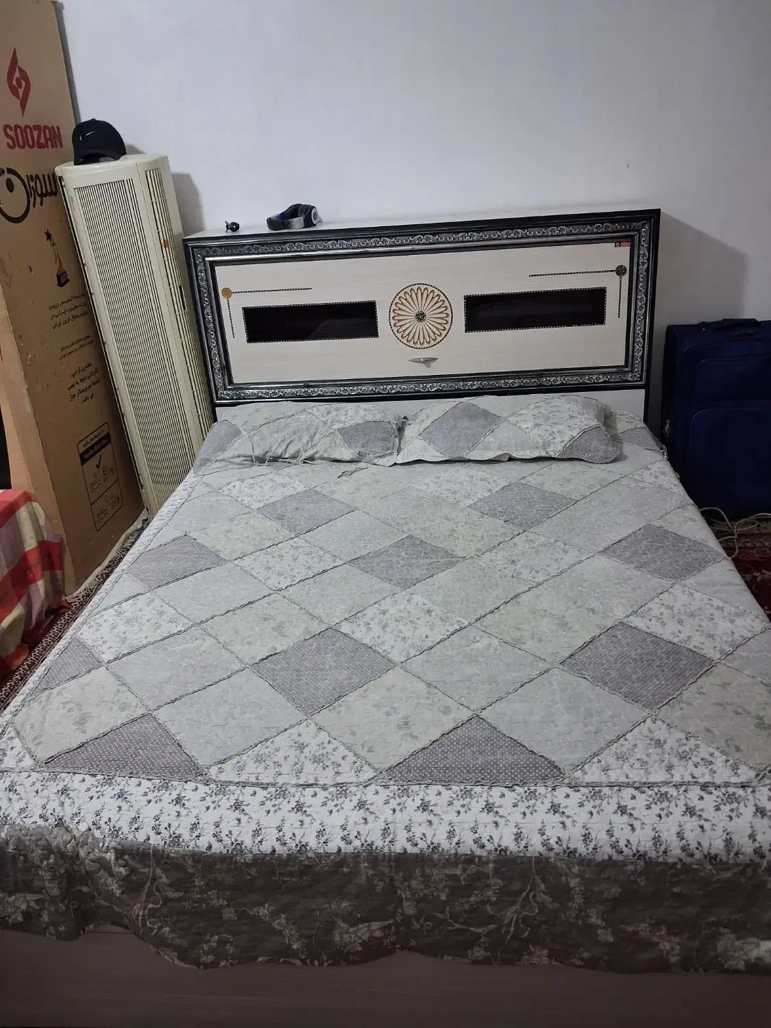 تخت دونفره تخت دوطبقه میز تلویزیون میز کامپیوتر|میز تلویزیون|بندر ماهشهر, |دیوار