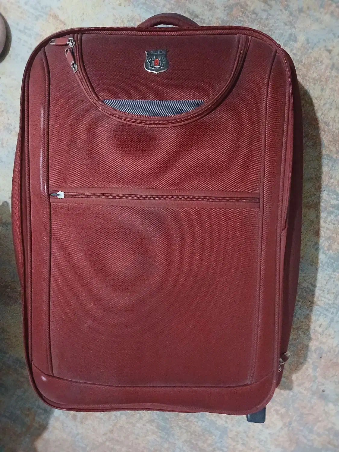 چمدان|کیف، کفش، کمربند|فولادشهر, B4|دیوار