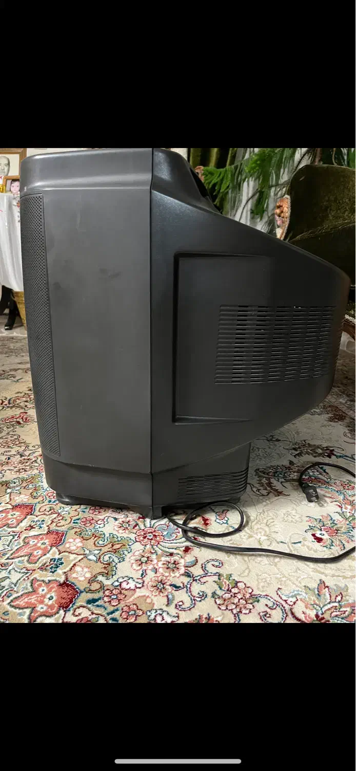 تلویزیون|تلویزیون و پروژکتور|شاهین‌شهر, خبرنگار|دیوار