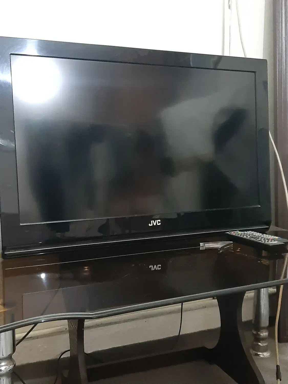 تلوزیون۳۲اینجو با دیجیتال و زیرش|تلویزیون و پروژکتور|قدس, شهر‌قدس|دیوار