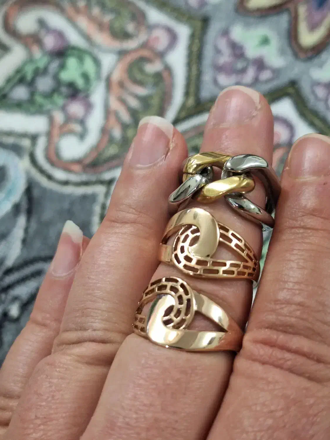 اکسسوری|بدلیجات|قم, باسکول|دیوار