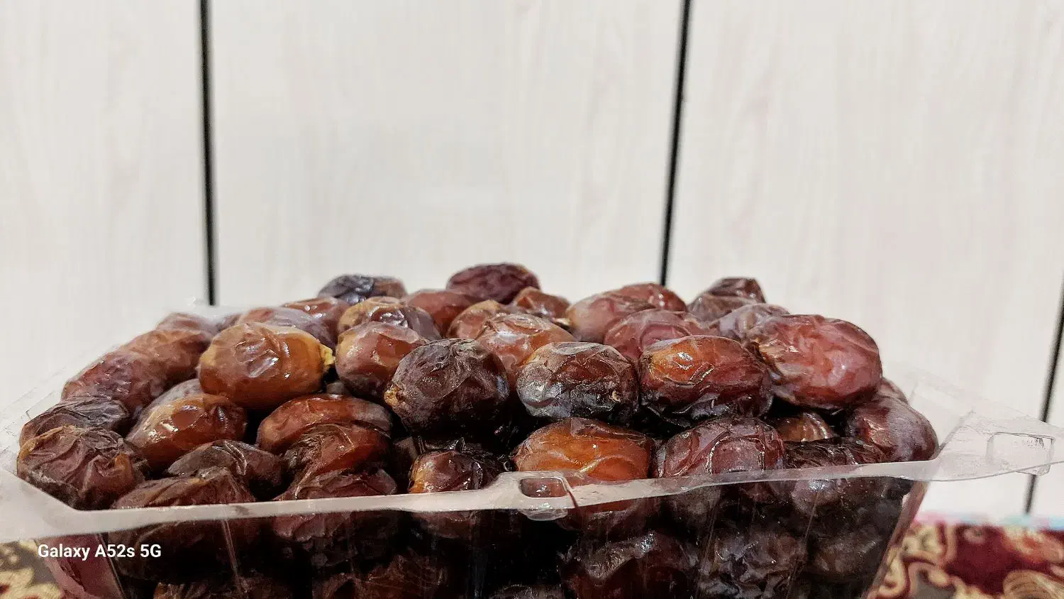 خرما|خوردنی و آشامیدنی|شیراز, اصلاح‌نژاد|دیوار