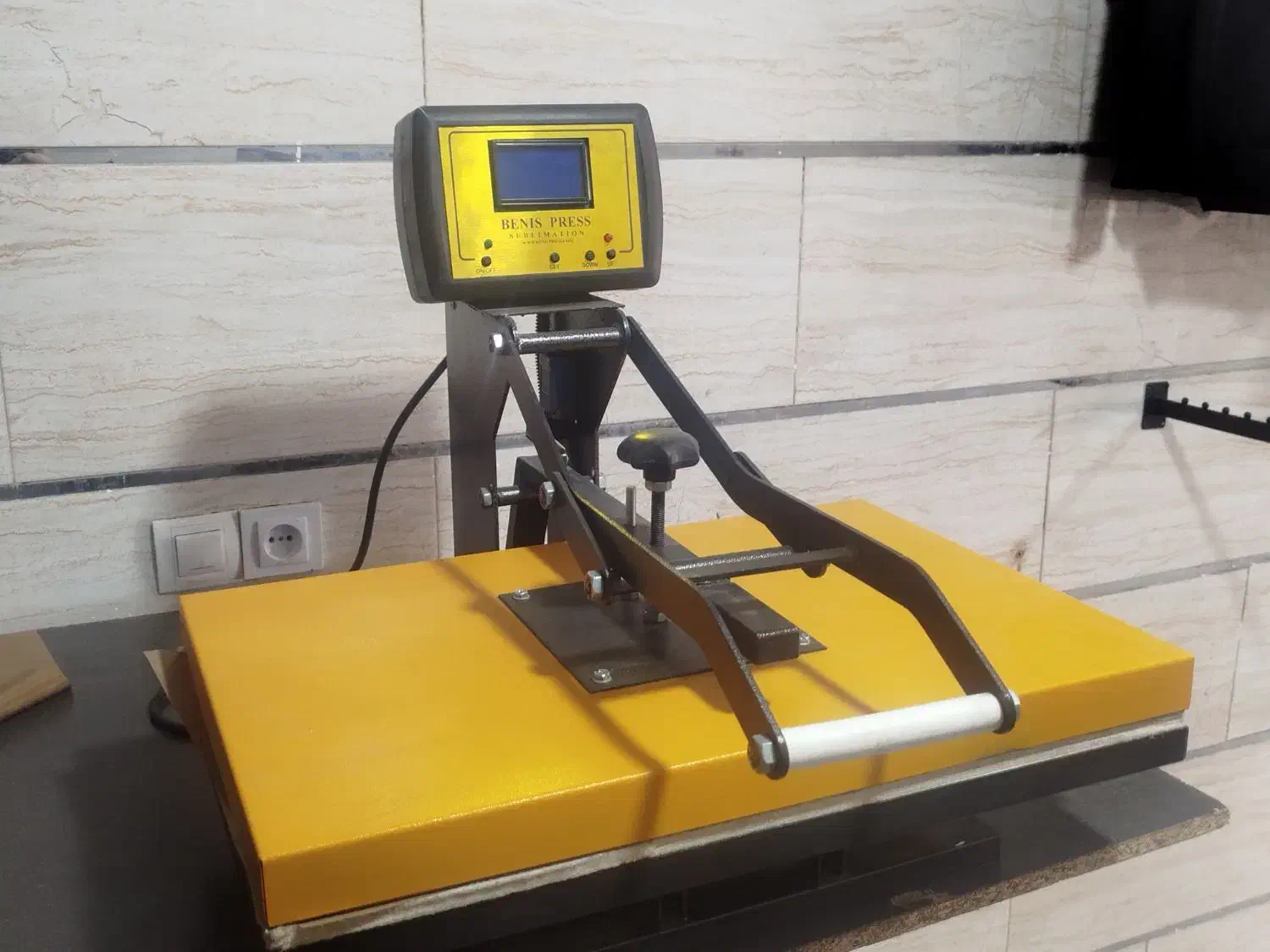 اتو پرس حرارتی|اتو و لوازم اتو|تاکستان, |دیوار