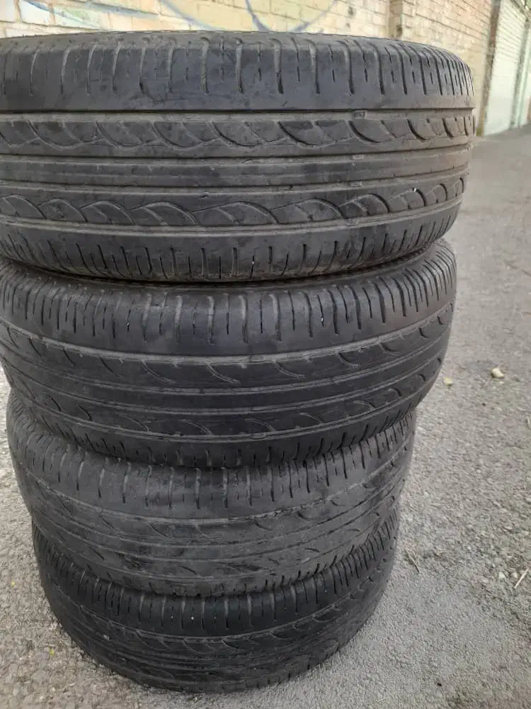 چهارحلقه لاستیک ۱۷۵یزد/ویک حلقه رودستون ۱۸۵ پرایدی|قطعات یدکی و لوازم جانبی|کرج, حیدرآباد|دیوار