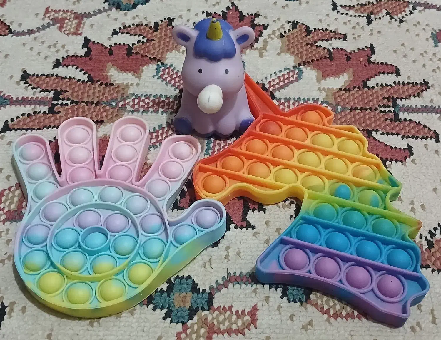 فیجت تخ شاخ و دو عدد پاپیت|اسباب‌‌بازی|گلپایگان, |دیوار