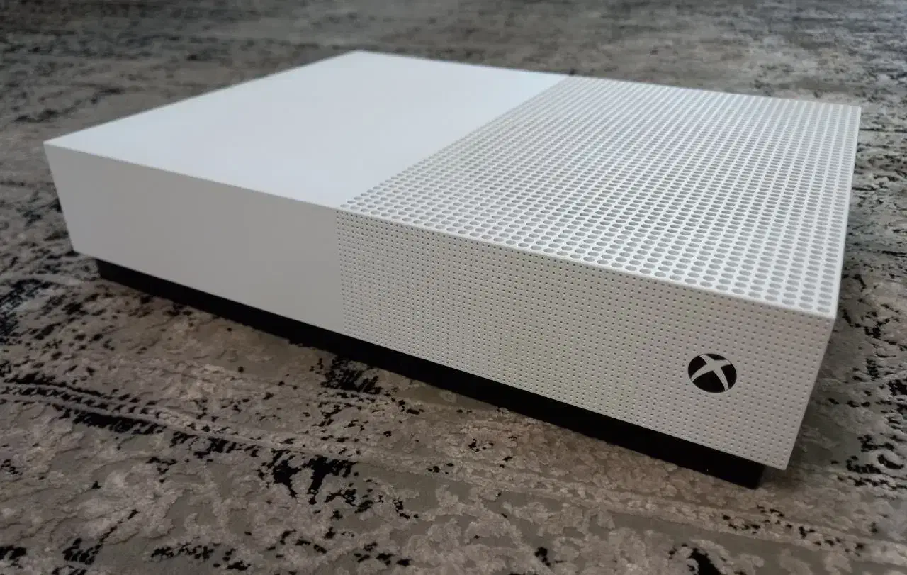 Xbox One S All Digital 1TB|کنسول، بازی ویدئویی و آنلاین|تهران, باغ خزانه|دیوار