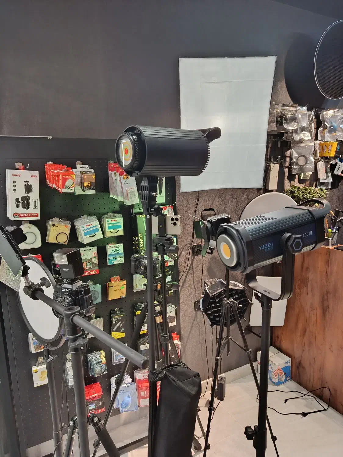 انواع دوربین و لنز|دوربین عکاسی و فیلمبرداری|رشت, چله خانه|دیوار