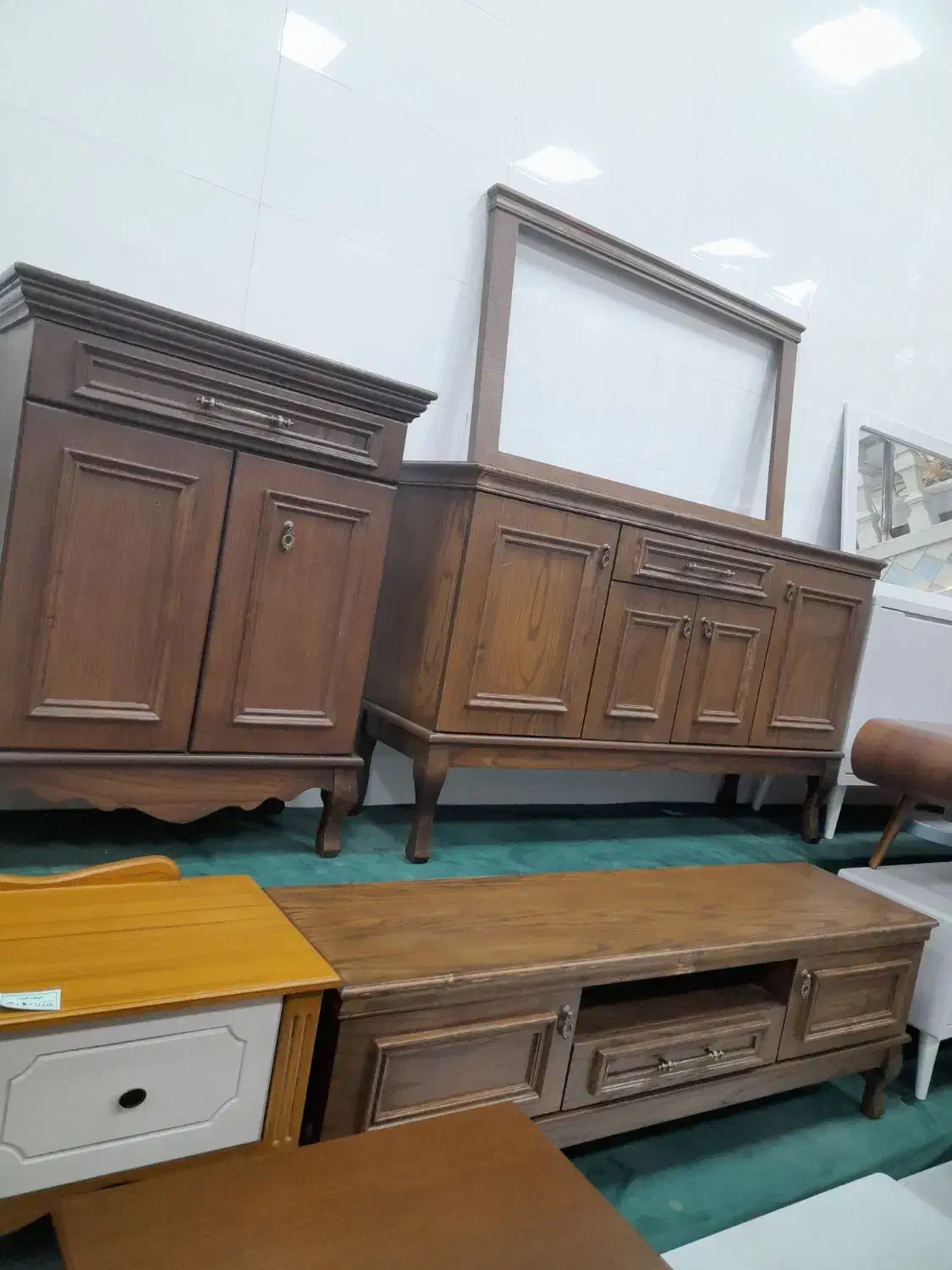 میزکنسول چوب|بوفه، ویترین، کنسول|نیشابور, امام خمینی|دیوار