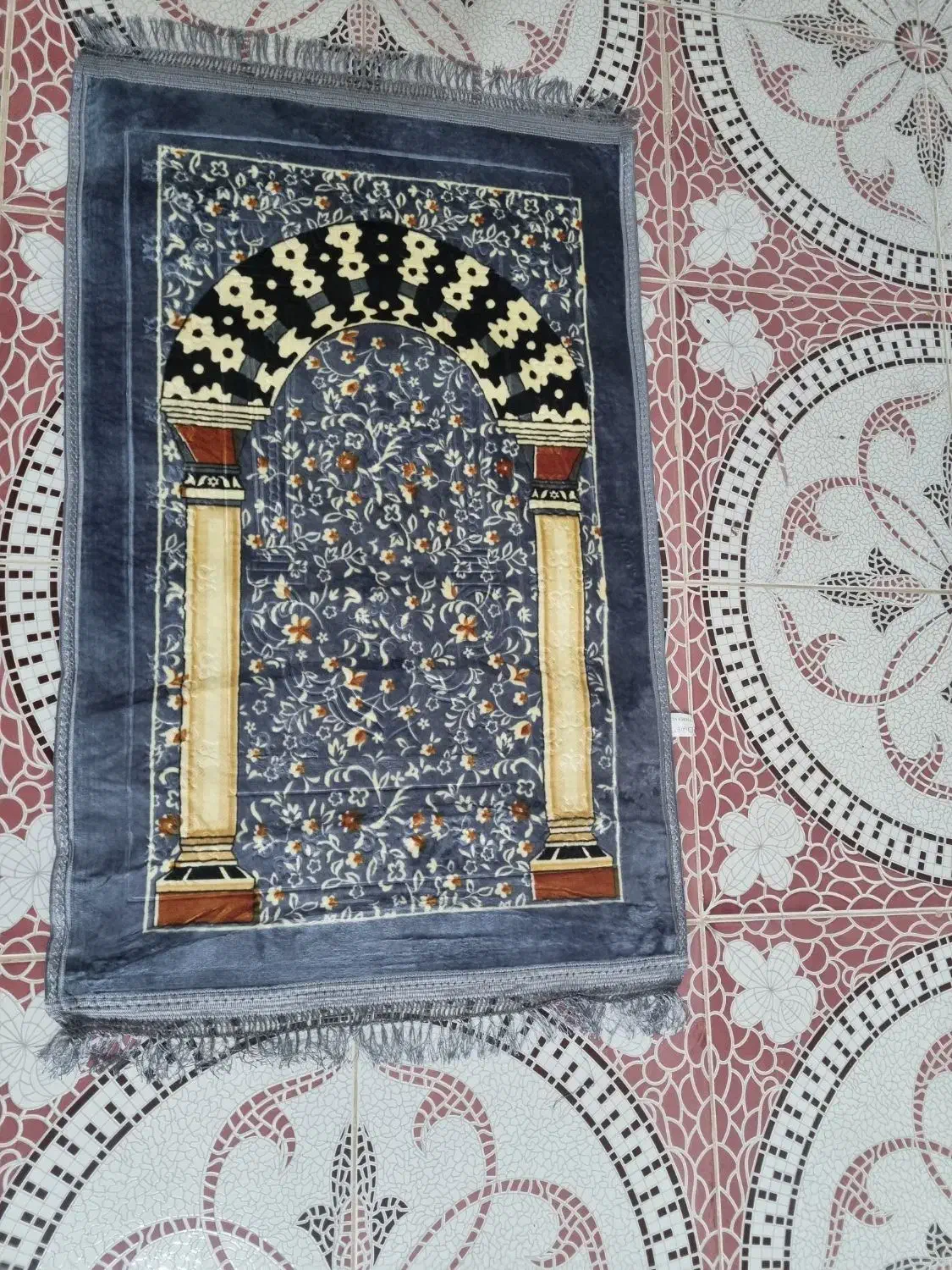 سجاده نماز|زیورآلات و اکسسوری|اهواز, شهرک رزمندگان|دیوار