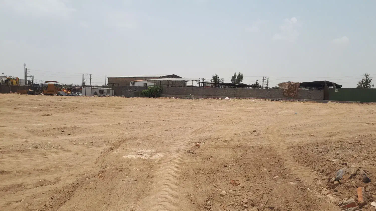 اجاره زمین۸۰۰۰ متری برآزادگان بین عرفان و غفاری|اجارهٔ دفتر صنعتی، کشاورزی، تجاری|تهران, یافت آباد جنوبی|دیوار