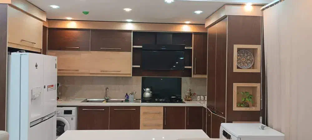 آپارتمان بسیار خوش نقشه و لوکس در خیابان لاله|فروش آپارتمان|شیراز, لاله|دیوار