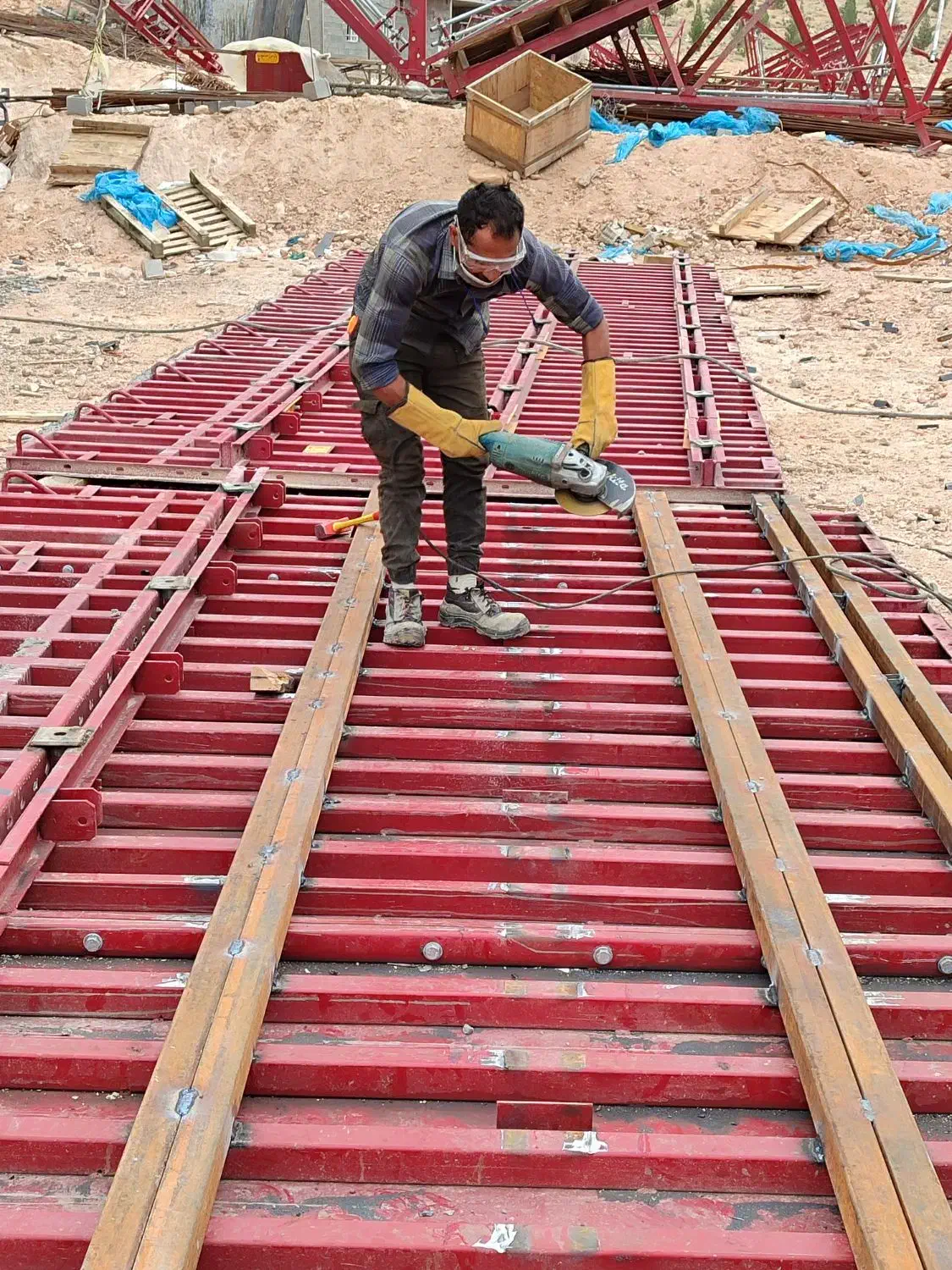 جوشکاری|خدمات پیشه و مهارت|شیراز, دشت چنار|دیوار