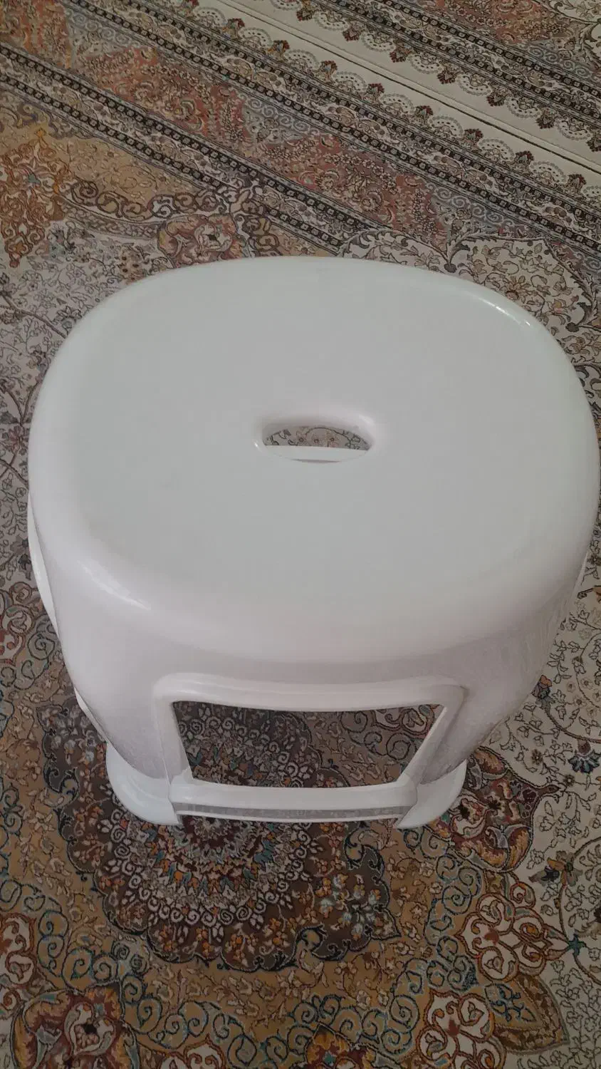 چهار پایه پلاستیکی|صندلی و نیمکت|قزوین, |دیوار