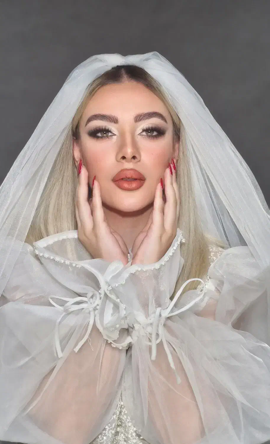 میکاپ|خدمات آرایشگری و زیبایی|جیرفت, |دیوار