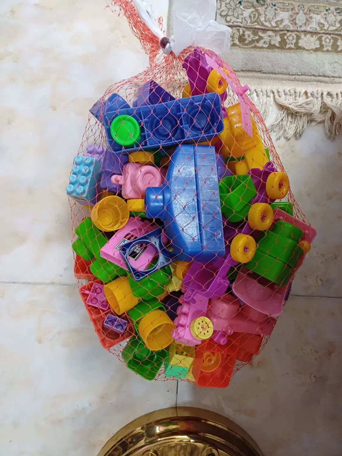 ارگ بچگانه|اسباب‌بازی بچه|کیش, |دیوار