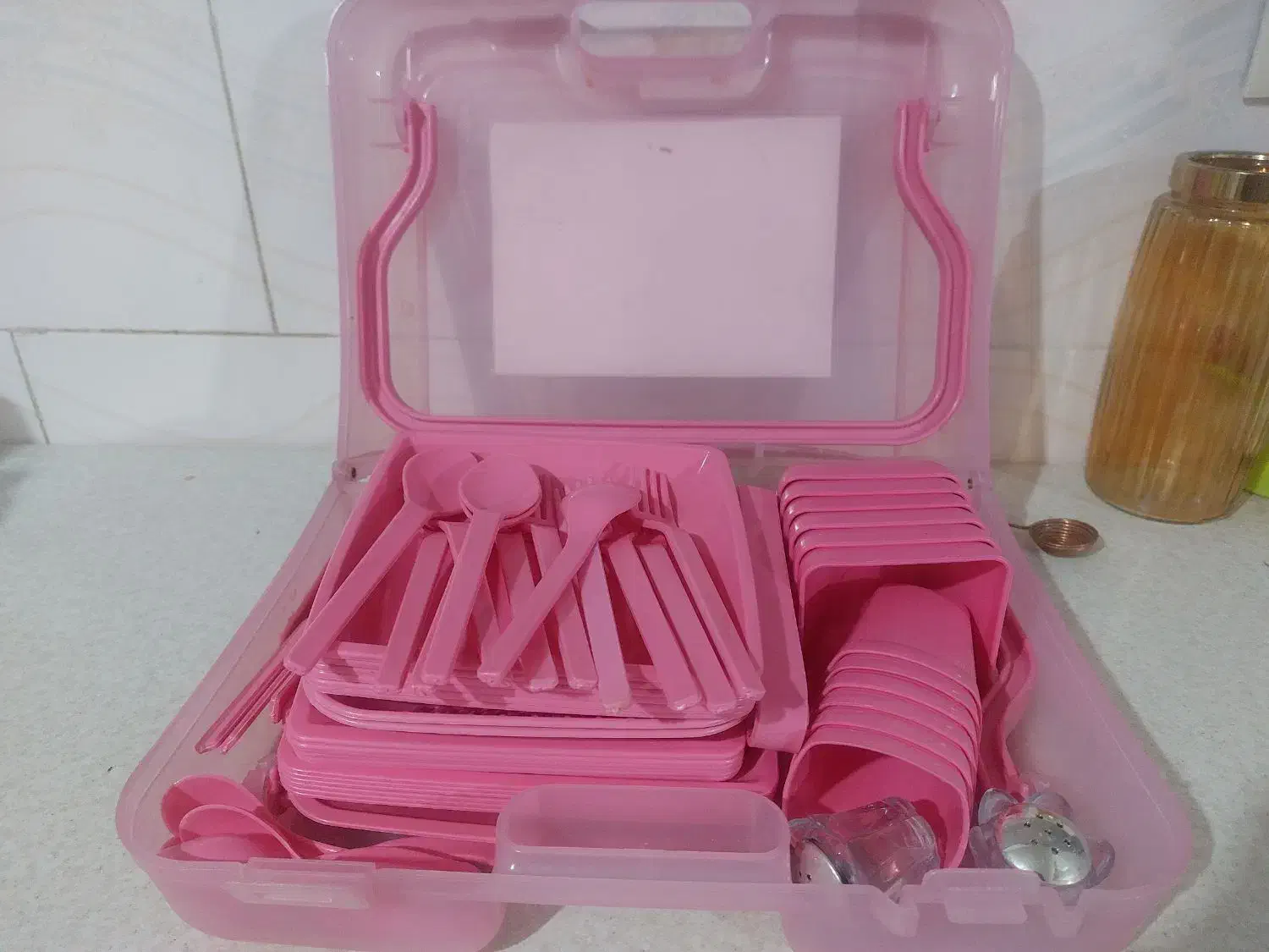 ظروف مسافرتی 64تکه|ظروف نگهدارنده، پلاستیکی، یک‌بارمصرف|شیراز, آزادگان|دیوار