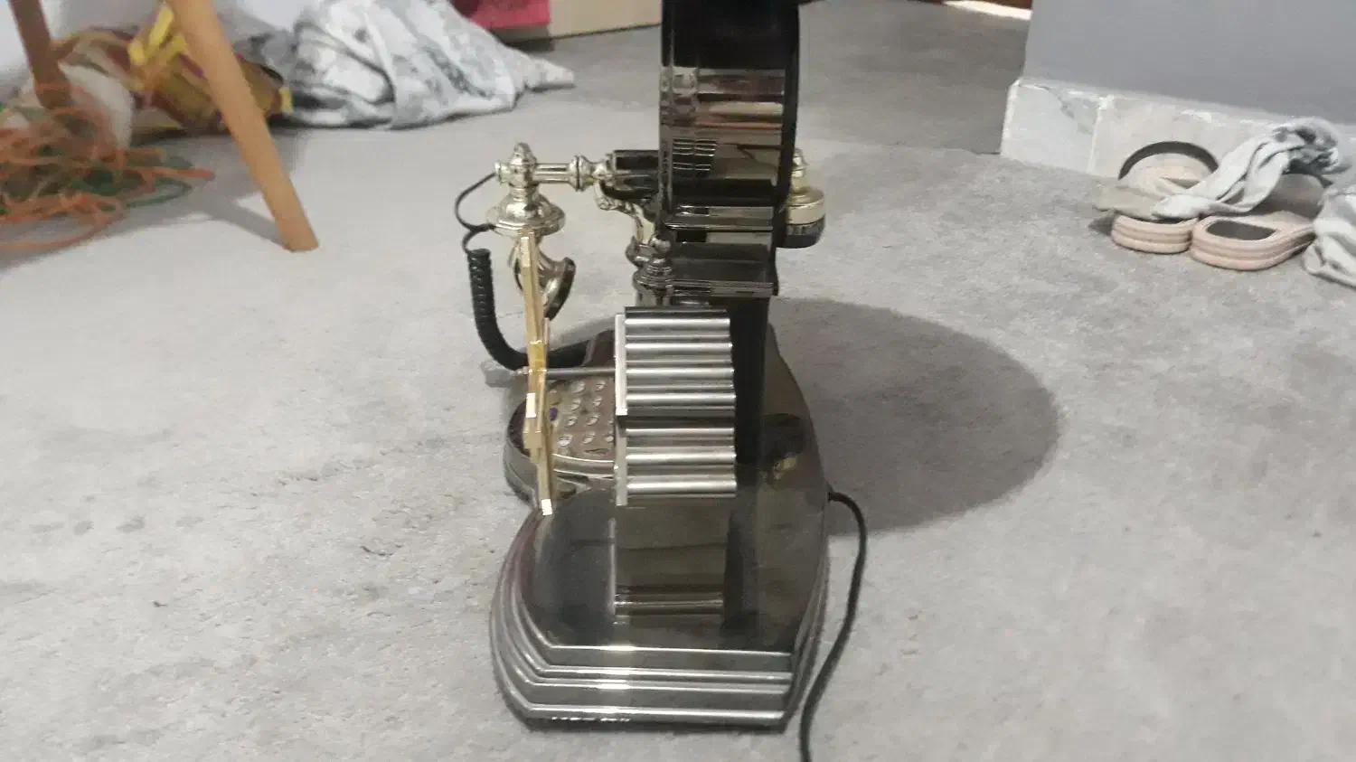 تلفن ، ساعت ، آباژور سکاره|چراغ خواب و آباژور|رشت, خرسندی|دیوار