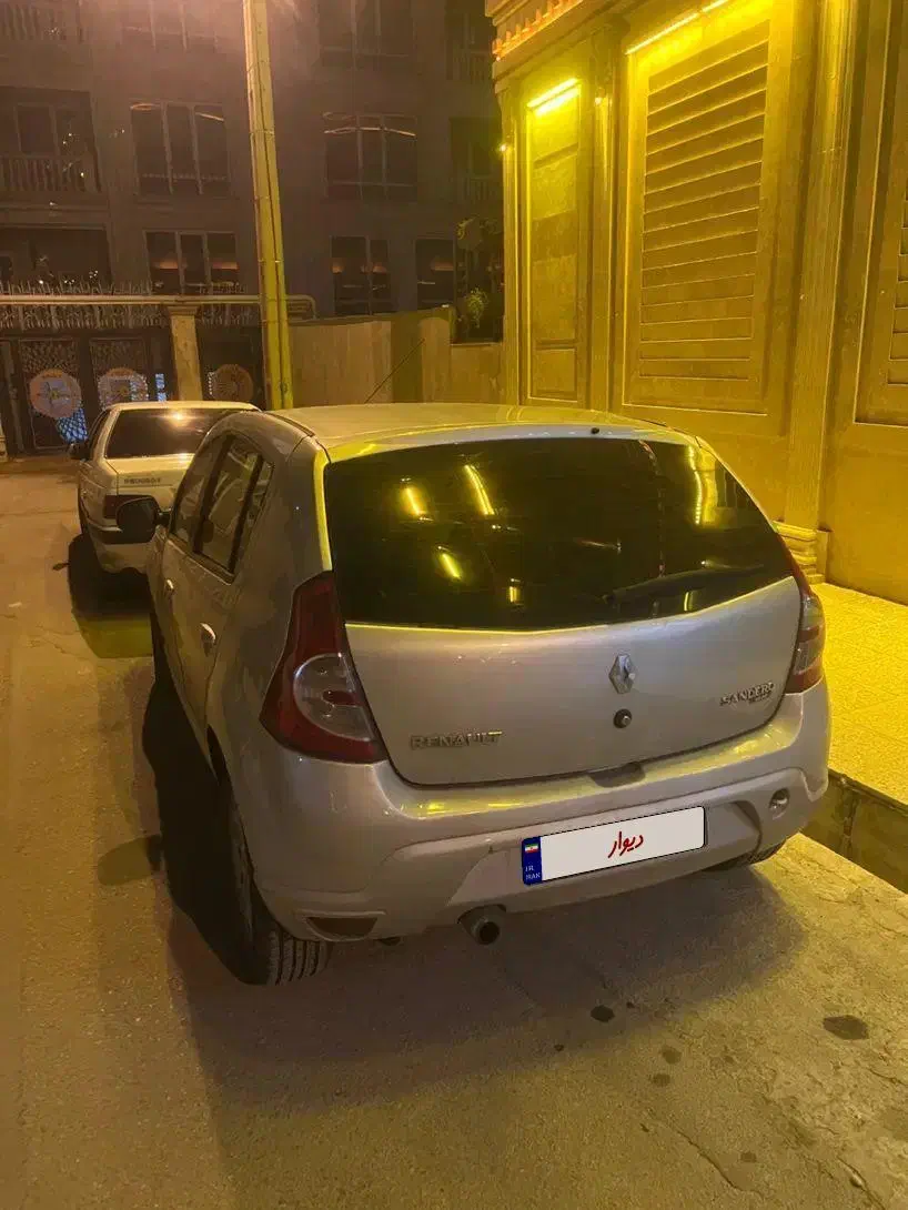 ساندرو مدل ۹۵|خودرو سواری و وانت|شیراز, چوگیاه‎|دیوار