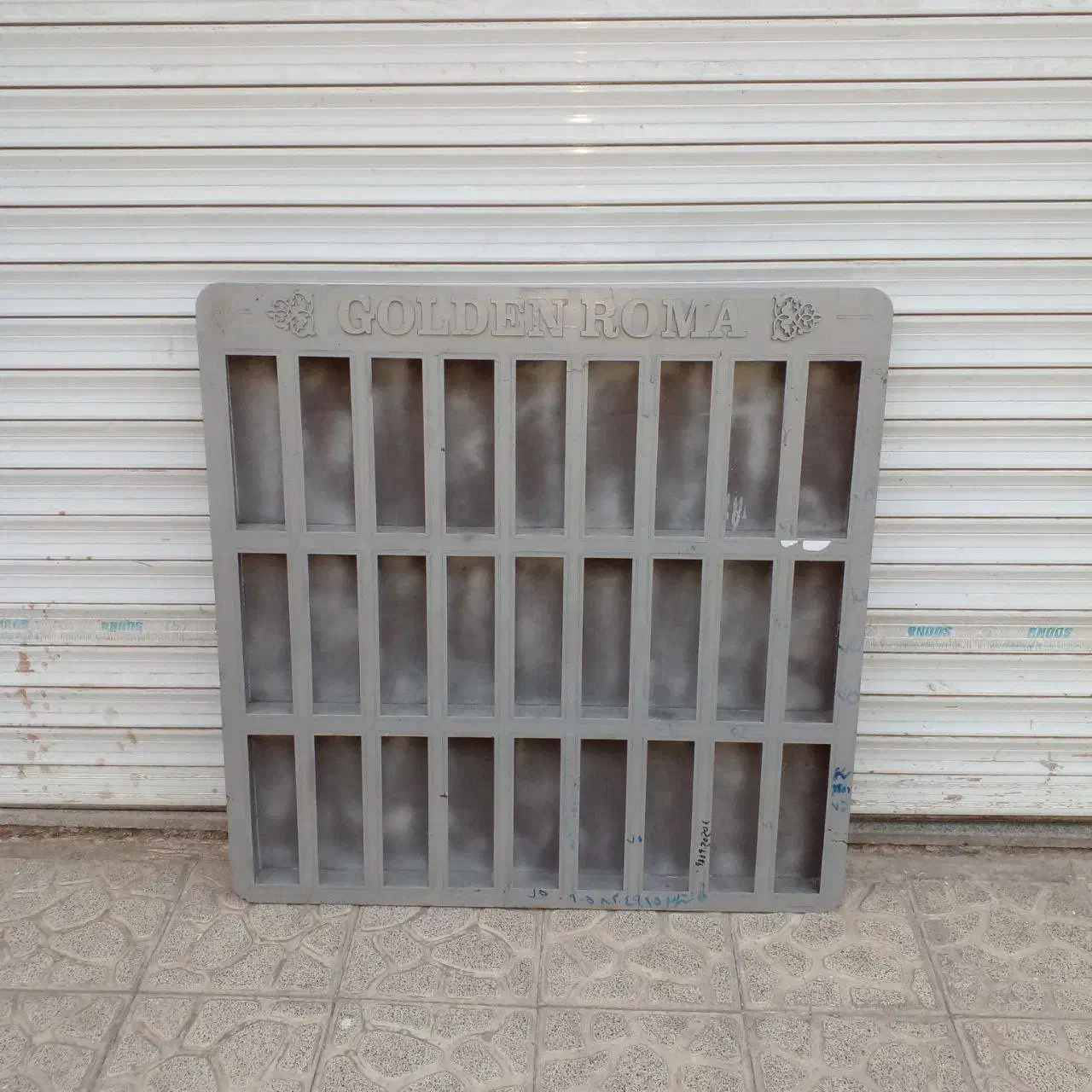 استند سیگار چرخدار سالم وتمیز نو|فروشگاه و مغازه|مشهد, طبرسی شمالی|دیوار