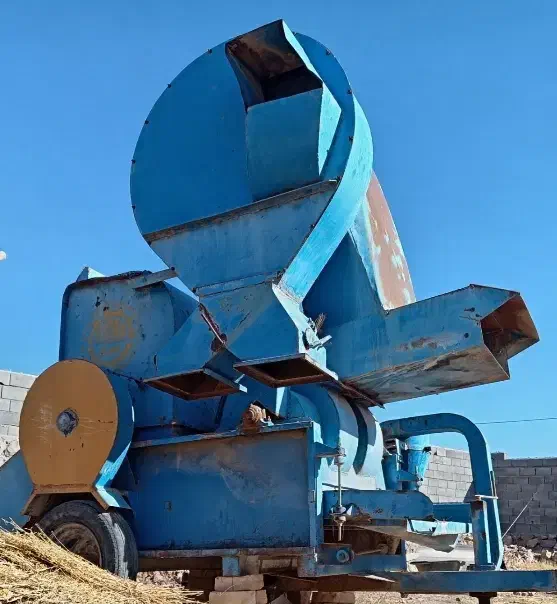 خرمن‌کوب بادی صادقی کم‌استفاده با قیمت مناسب|ماشین‌آلات صنعتی|اسفراین, |دیوار