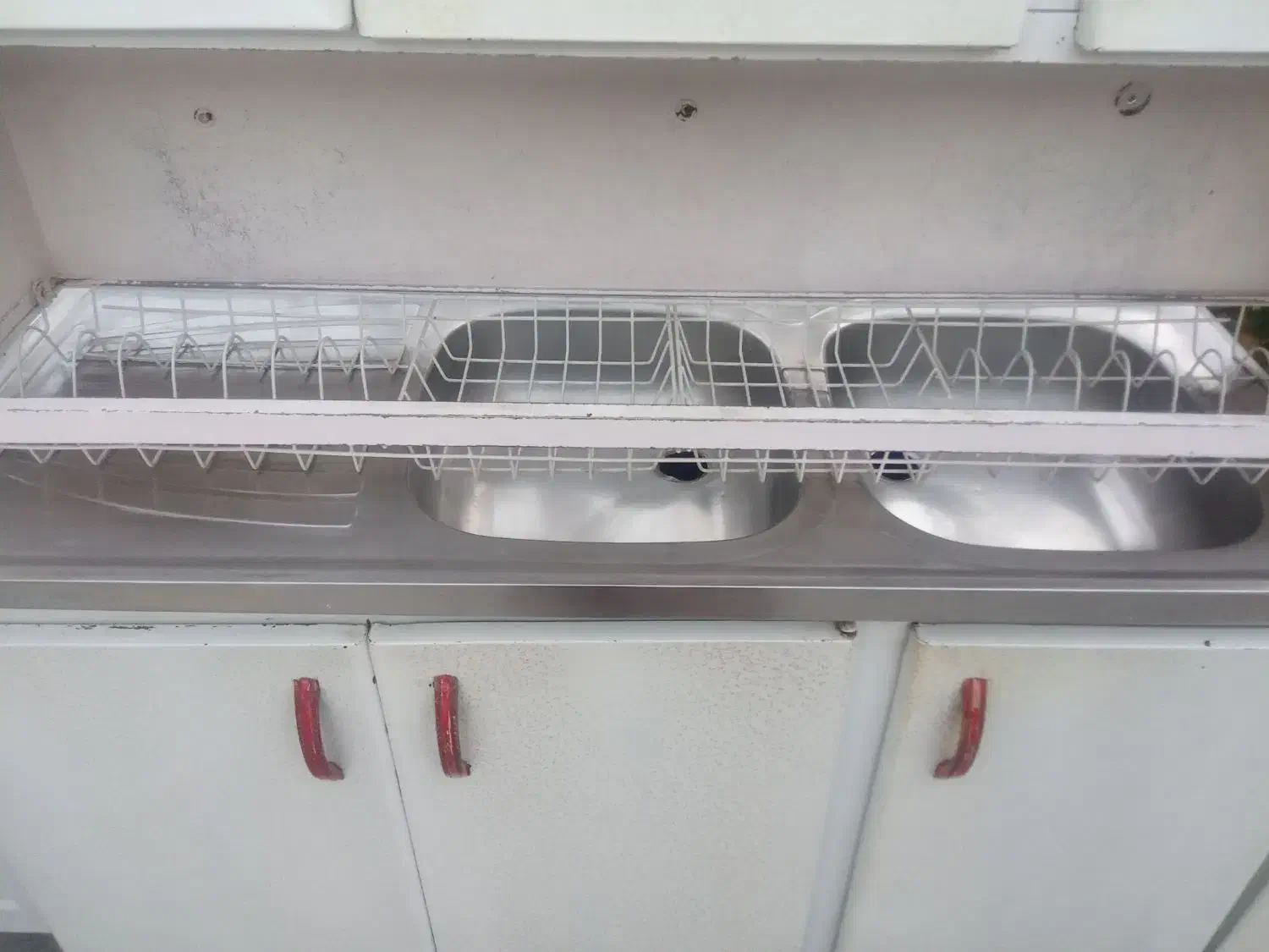 کابینت فلزی سفید و سالم|مصالح و تجهیزات ساختمان|سنقر, |دیوار