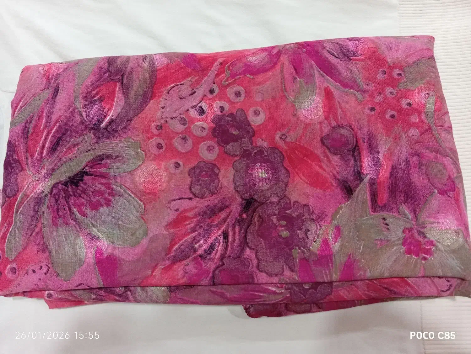 چادر بندری خوشرنگ|لباس|قشم, |دیوار