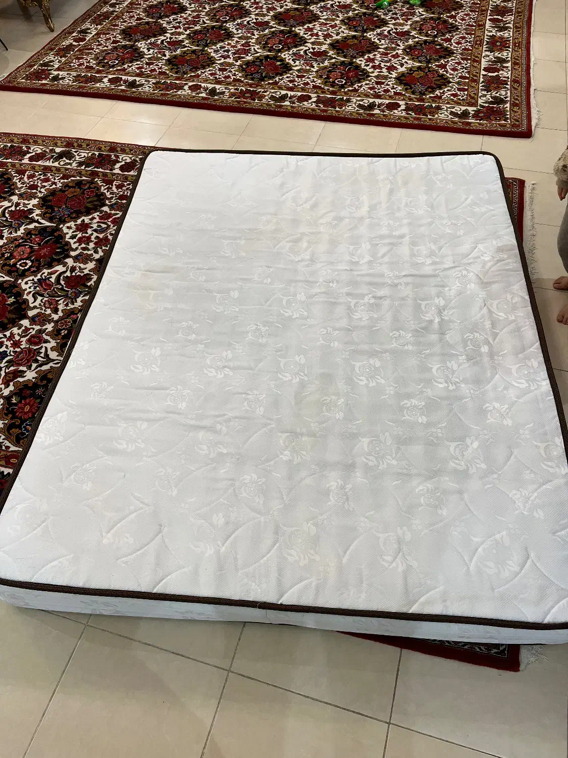 تشک خوشخواب|تشک تختخواب|شهرکرد, |دیوار