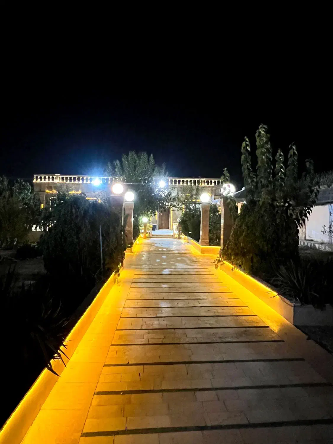 باغ و ویلا اجاره ای استخر داخل|اجارهٔ کوتاه‌مدت ویلا و باغ|مشهد, دهشک|دیوار