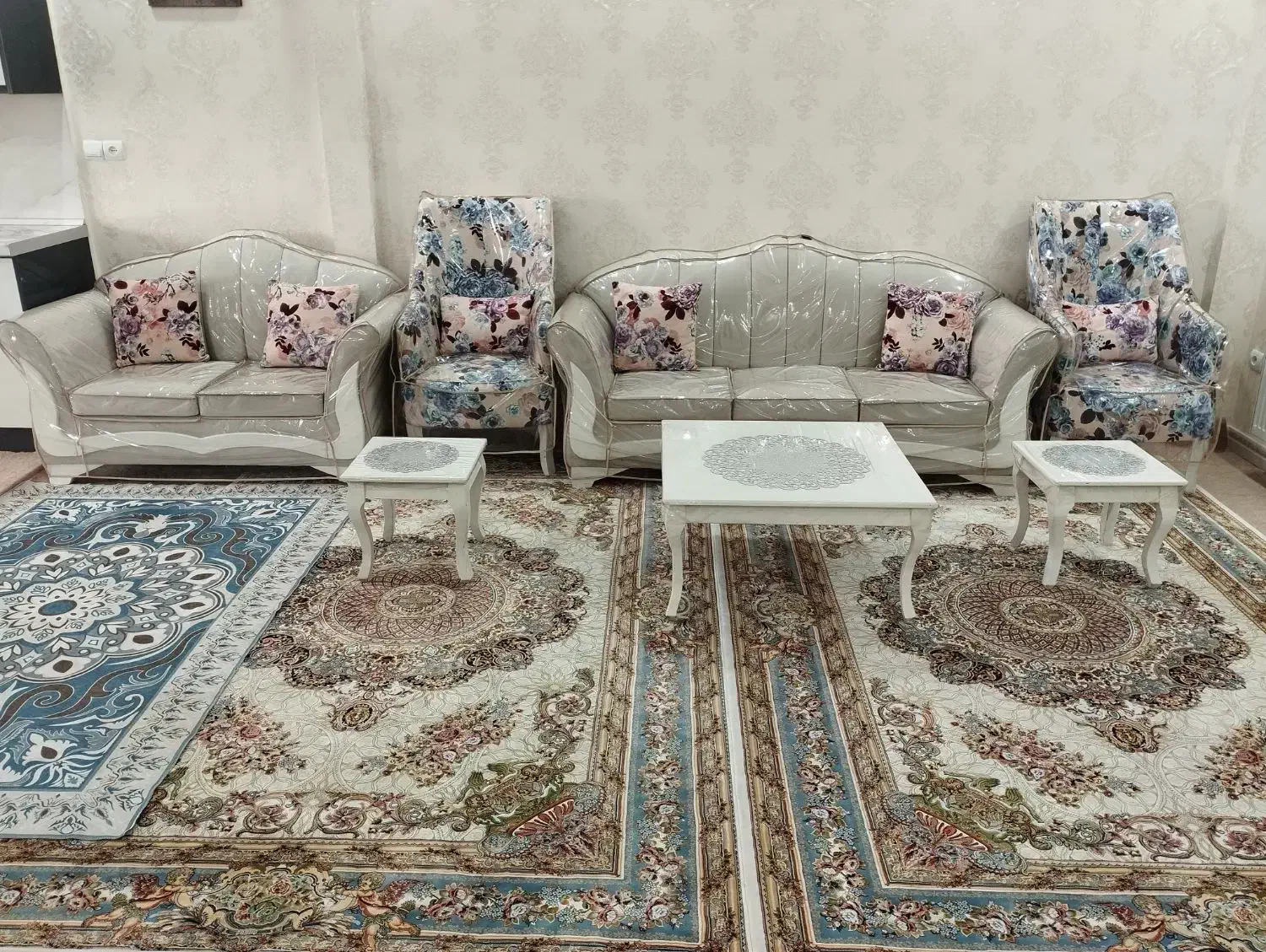 مبلمان|مبلمان خانگی و میز عسلی|تهران, خاوران|دیوار