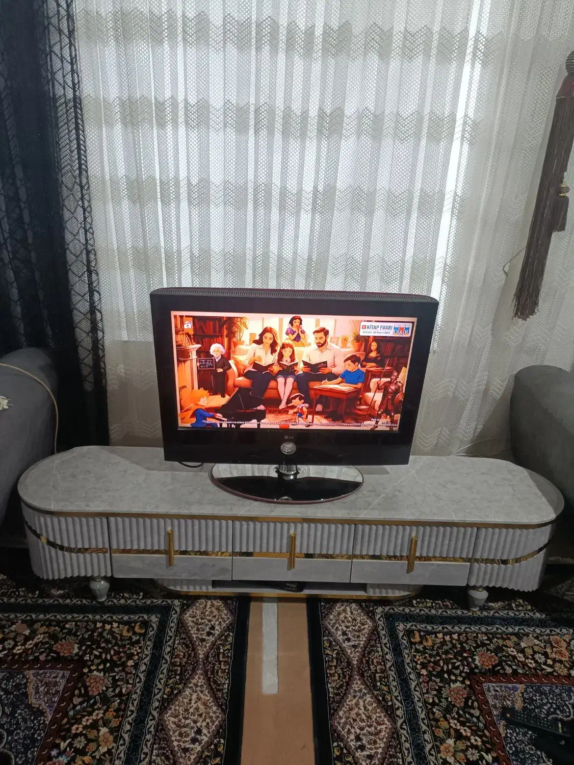 تلویزیون 32الجی LCDبا دستگاه دیجیتال اصل کره|تلویزیون و پروژکتور|اردبیل, |دیوار