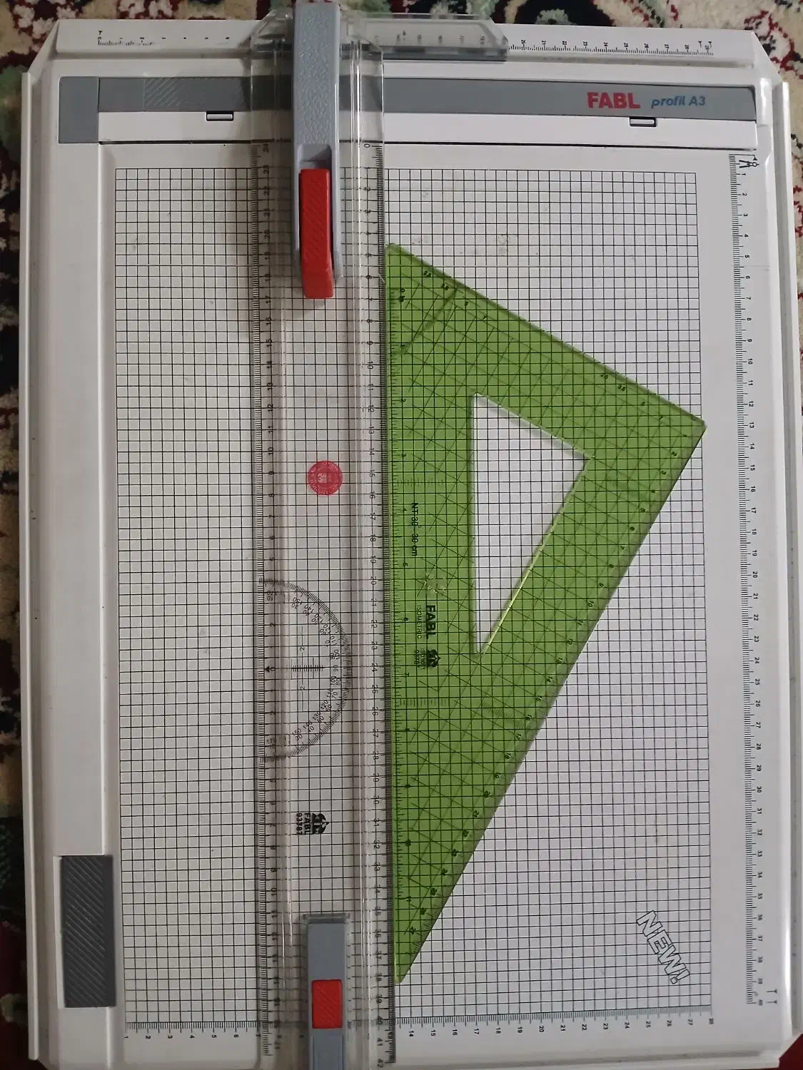 تخته رسم|لوازم التحریر|سمنان, |دیوار