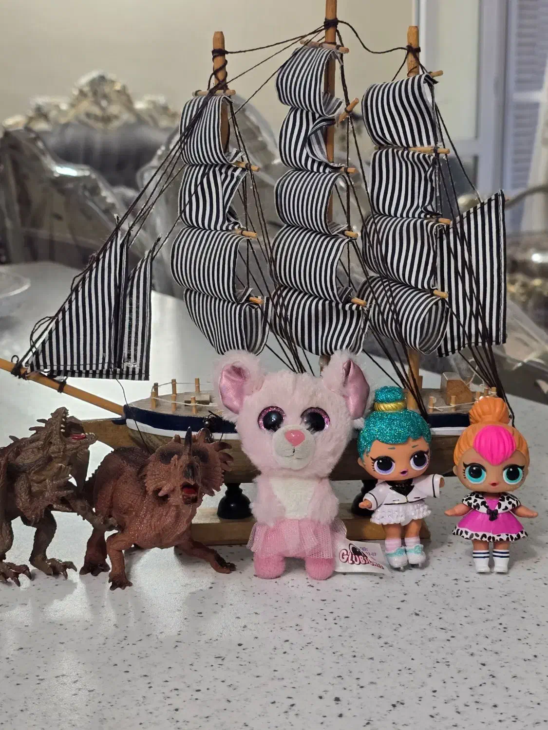 کشتی و فیگور های مستر کوآلیتی نو|اسباببازی|تهران, صادقیه|دیوار