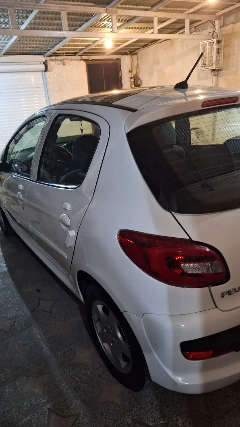 ۲۰۷ پانا|خودرو سواری و وانت|رشت, منظریه|دیوار