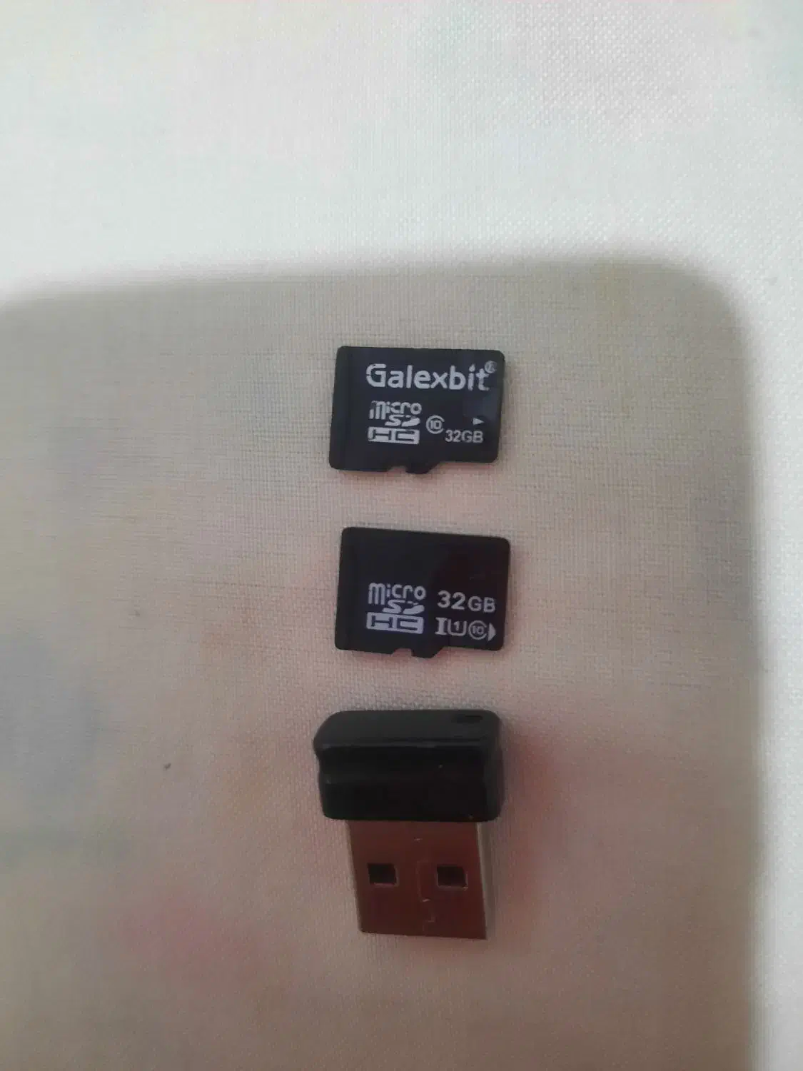 ۲ عدد رم ۳۲ گیگ،فلش ۸گیگ به شرط|لوازم جانبی موبایل و تبلت|کرمانشاه, |دیوار