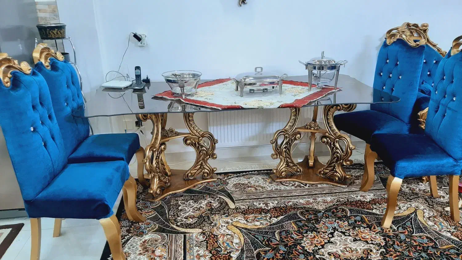 مبل سلطنتی به همراه میز نهار خوری|مبلمان خانگی و میز عسلی|بیرجند, |دیوار