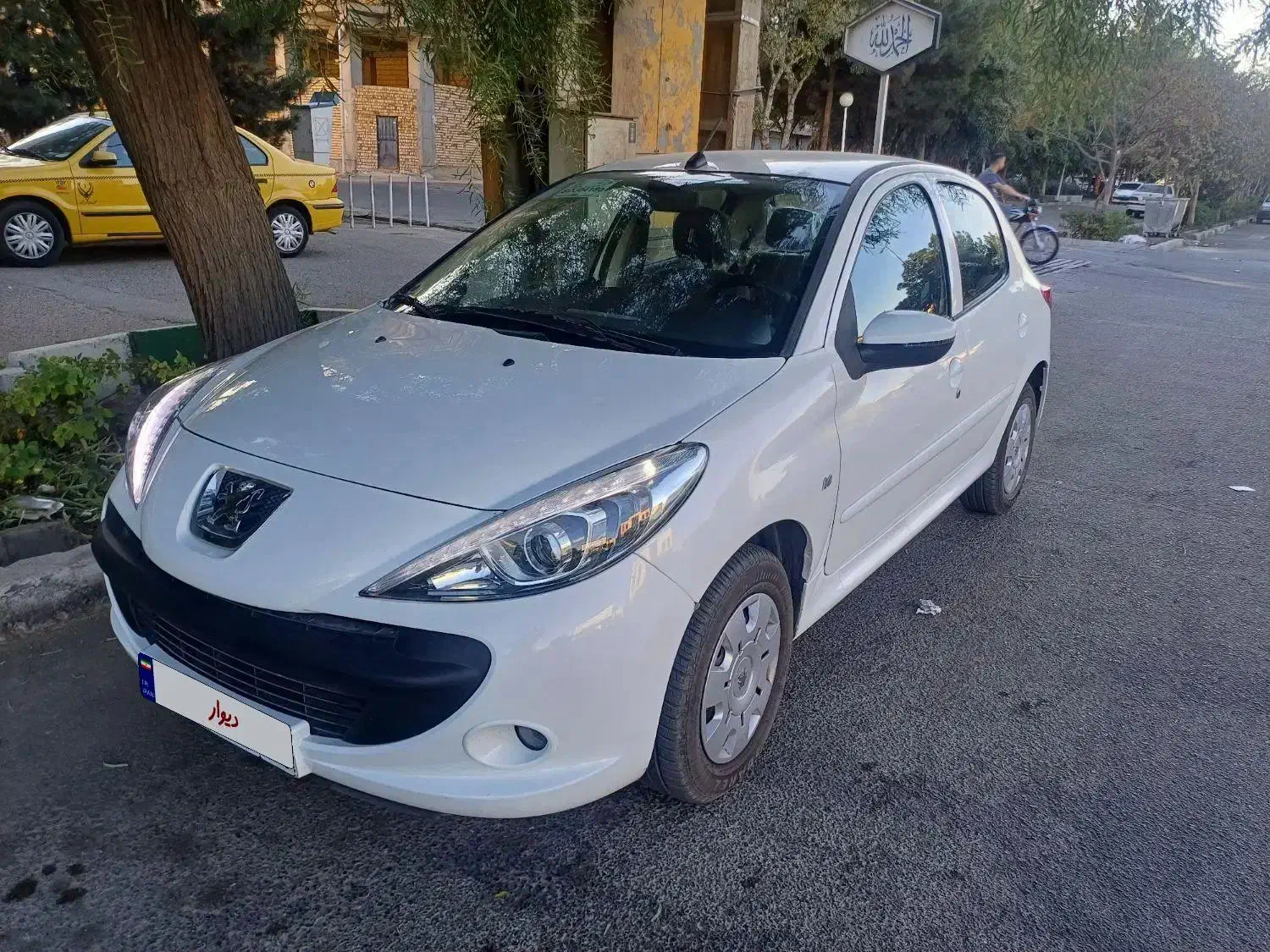 ۲۰۷ tu3 مدل ۱۴۰۴|خودرو سواری و وانت|قم, شهرک مهدیه (مدرس)|دیوار