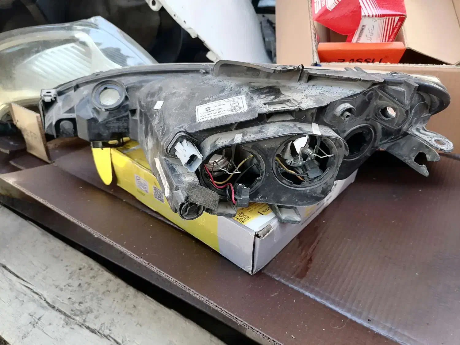 کاپوت 206 /چراغ 206|قطعات یدکی و لوازم جانبی|شیراز, انجیره|دیوار