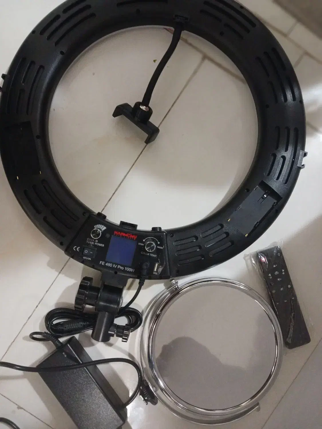 رینگ لایت ۱۰۰ وات|دوربین عکاسی و فیلم‌برداری|قرچک, شهرک طلائیه|دیوار