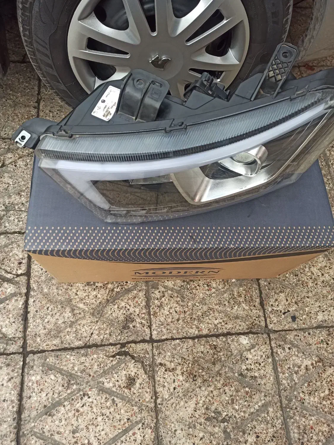 چراغ|قطعات یدکی و لوازم جانبی|مشهد, سید رضی|دیوار