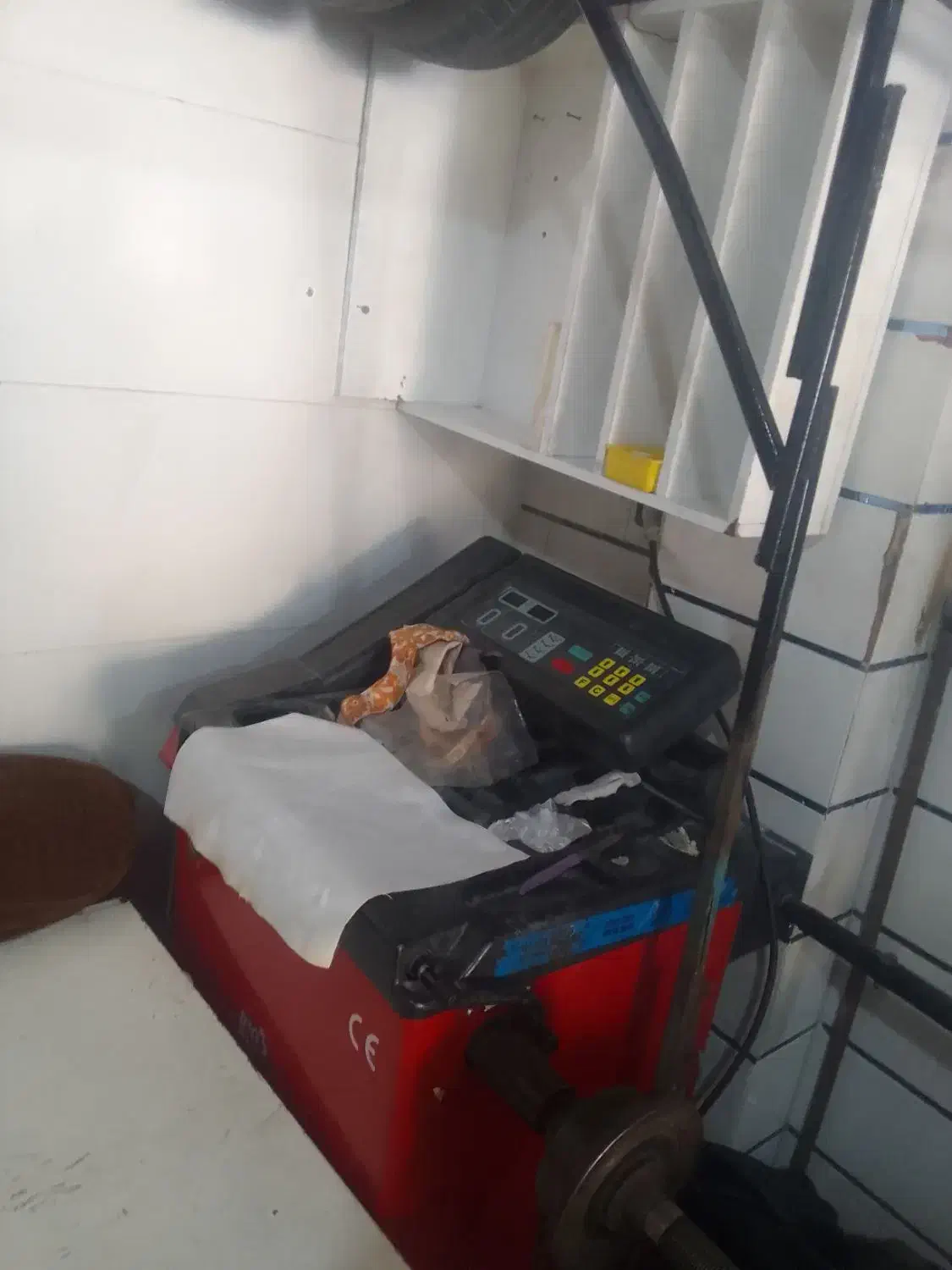 ابزار|ابزارآلات|لردگان, |دیوار