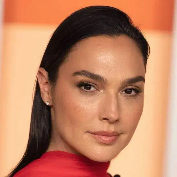 فیلمهای روز خارجی و هالیوود|فیلم و موسیقی|فردیس, سرحد آباد|دیوار