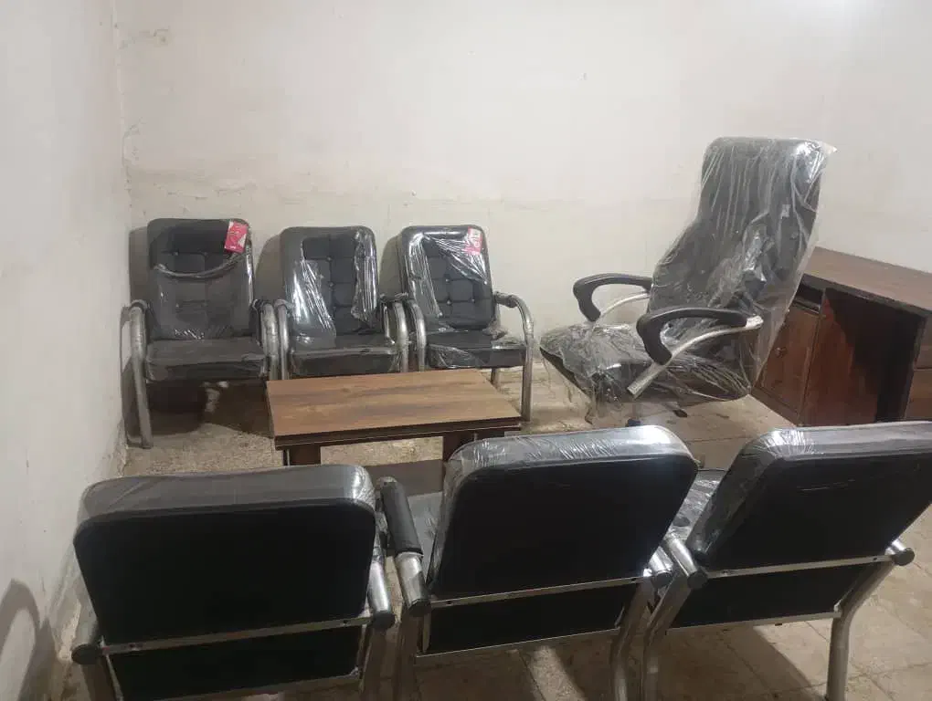 میز و صندلی خوب|دفتر کار|فسا, |دیوار