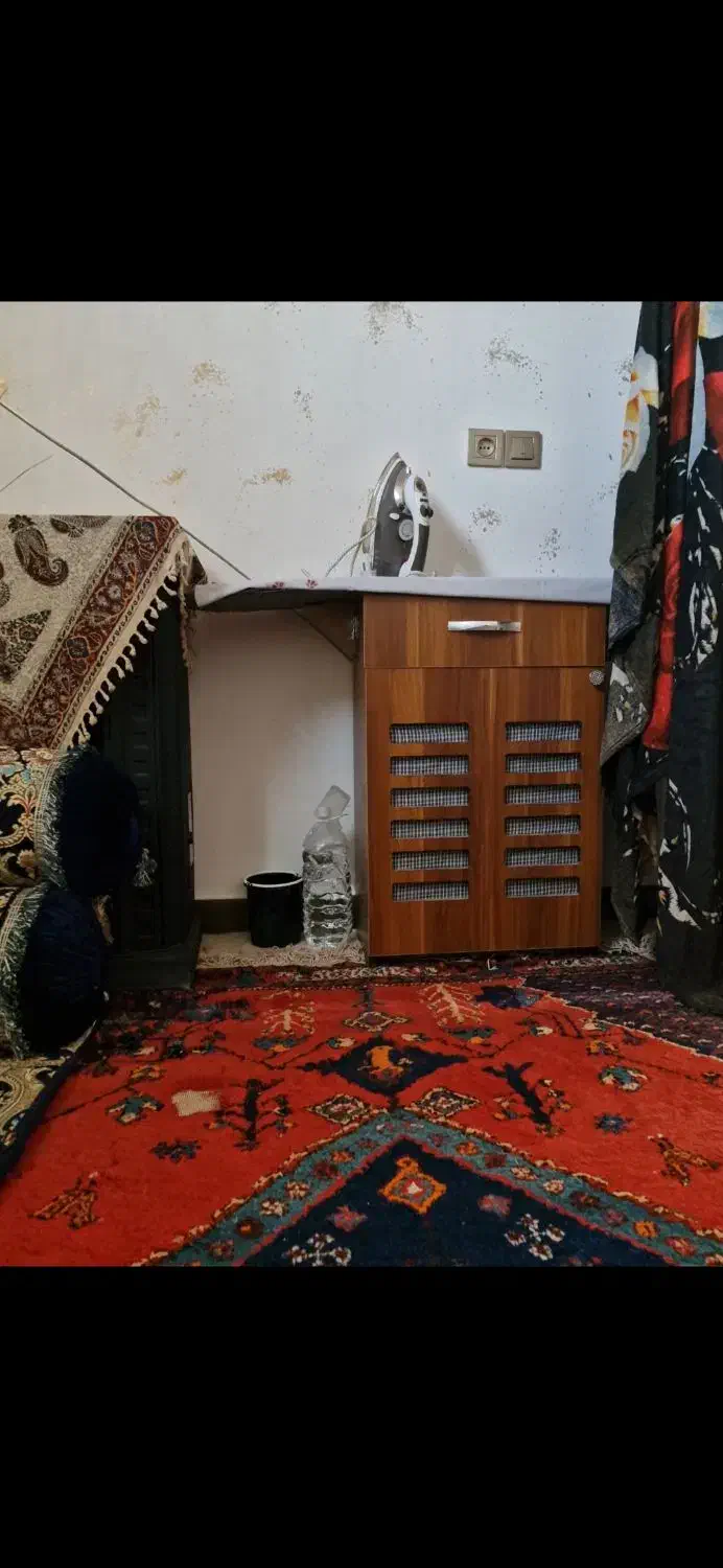 فرش دستباف|فرش|سیرجان, |دیوار