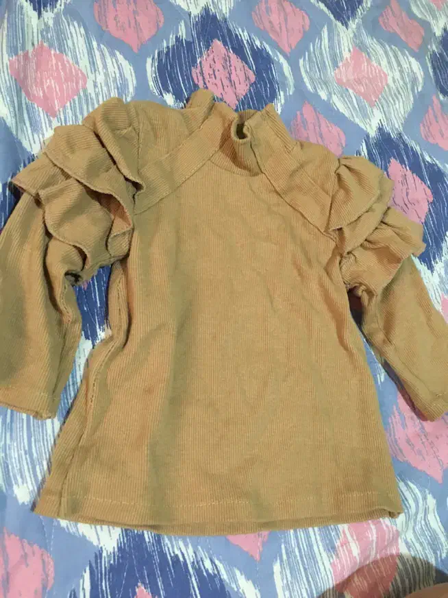 تعدادی لباس زمستونی مناسب ۱تا ۳ سال|کفش و لباس بچه|تهران, صادقیه|دیوار