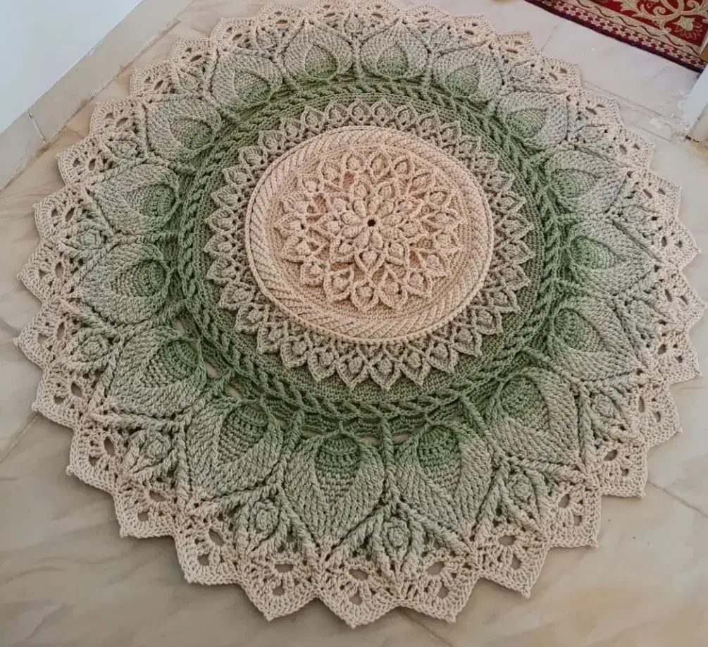 فرشینه مدرن یلدایی بافته شده با نخ مکرومه|فرش|تهران, علی‌آباد|دیوار