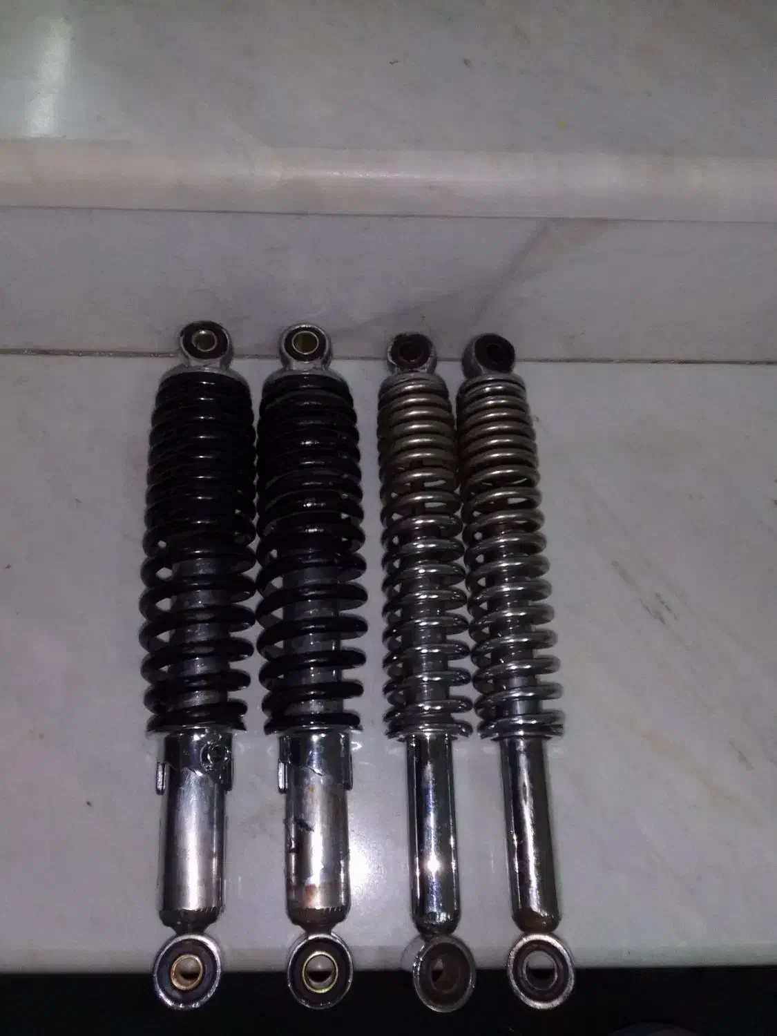 کمک فنرموتورسیکلت|قطعات یدکی و لوازم جانبی|تهران, مینای شمالی (مخبر)|دیوار